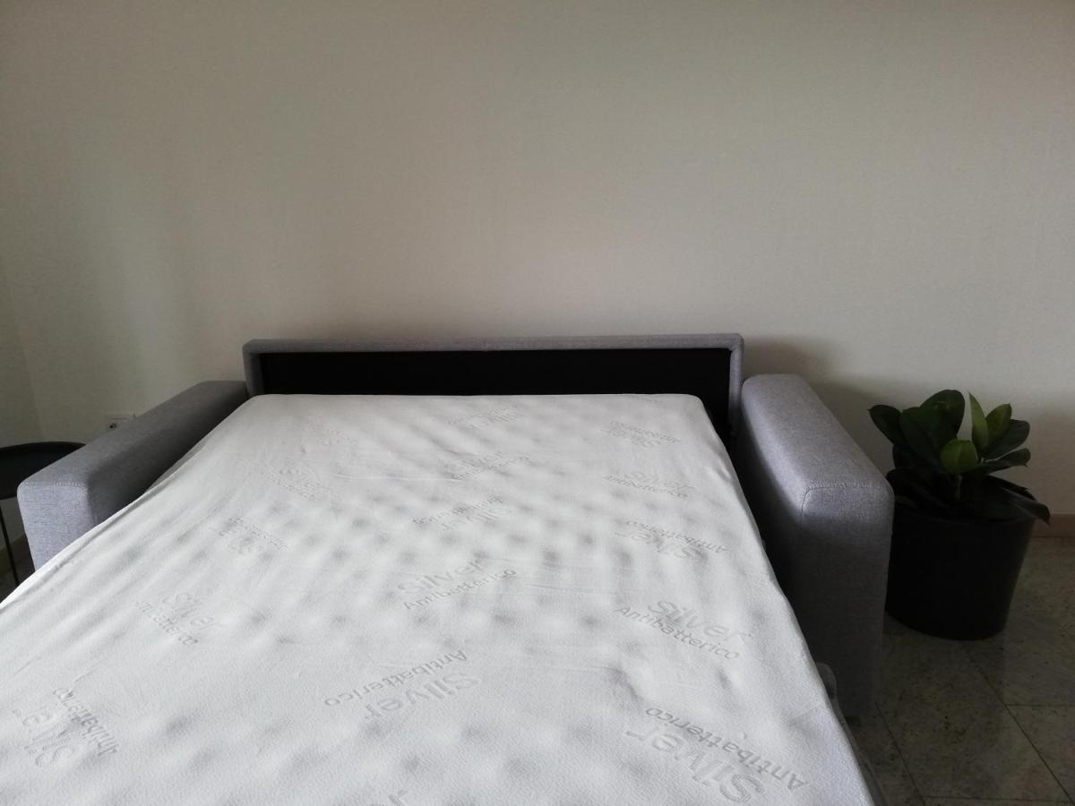 Appartamento La Terrazza Riva del Garda Luaran gambar
